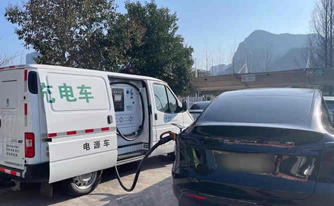 赣州汽车搭电